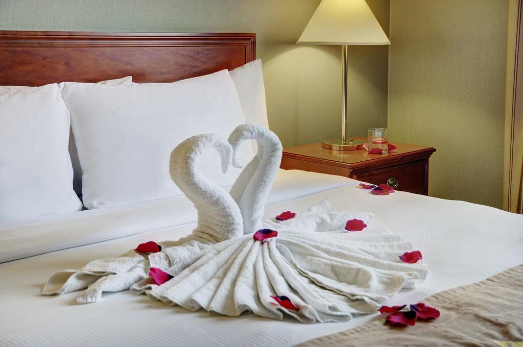 Days Inn By Wyndham Whitecourt Quarto foto